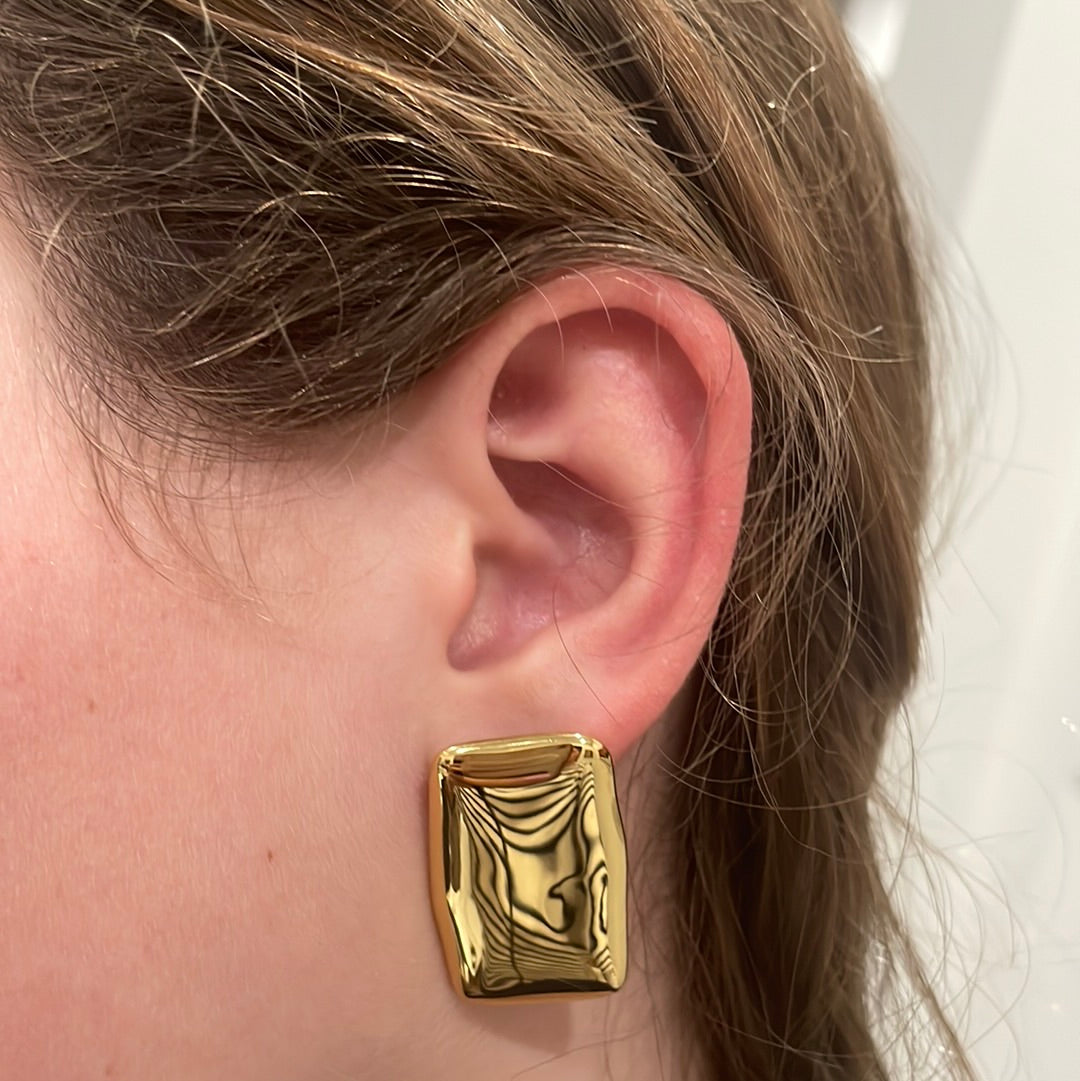 ACE SOFT EDGES EARRINGS