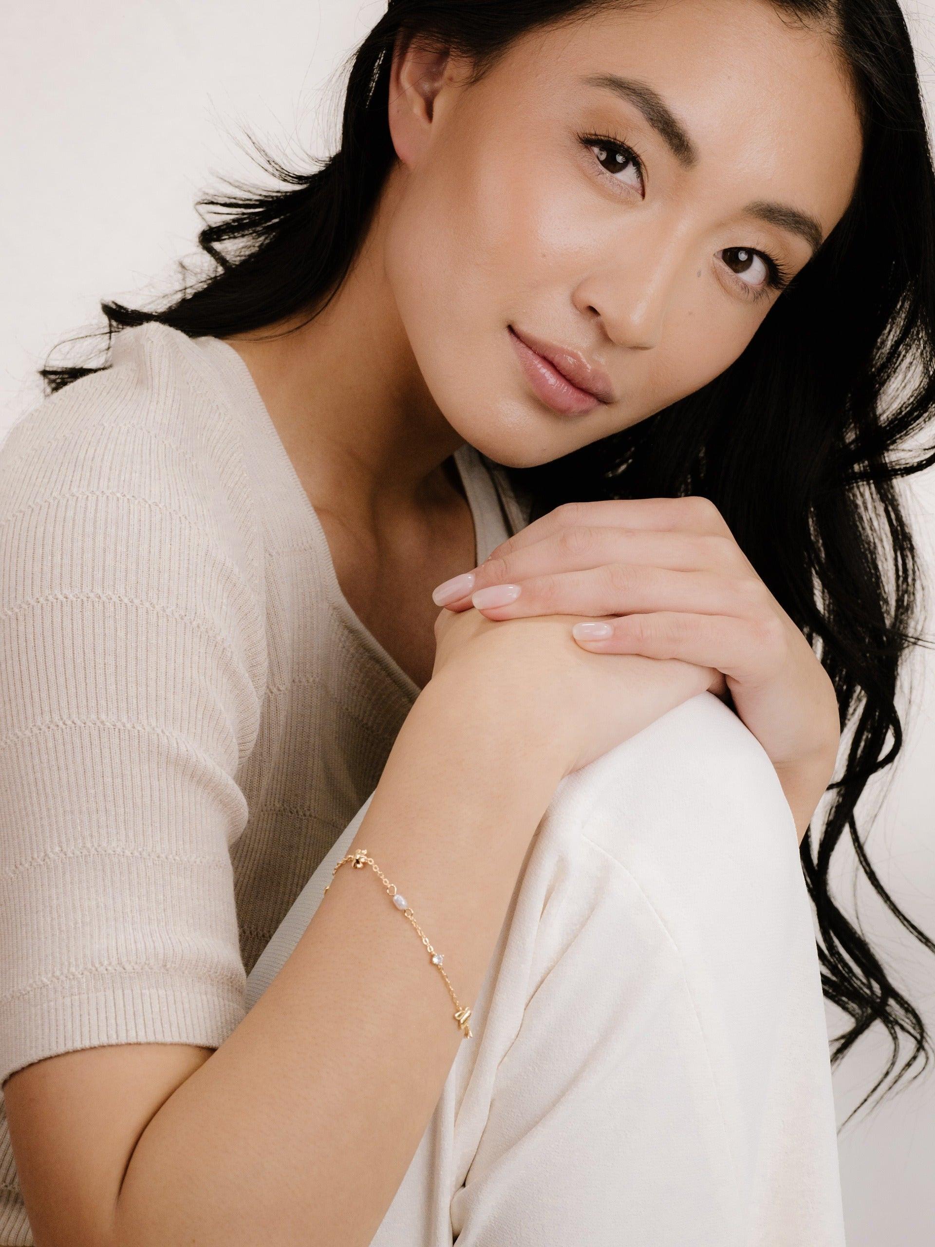 Subtle Butterflies and Pearl Bracelet - Flying Tomato - Bracelets - Ettika