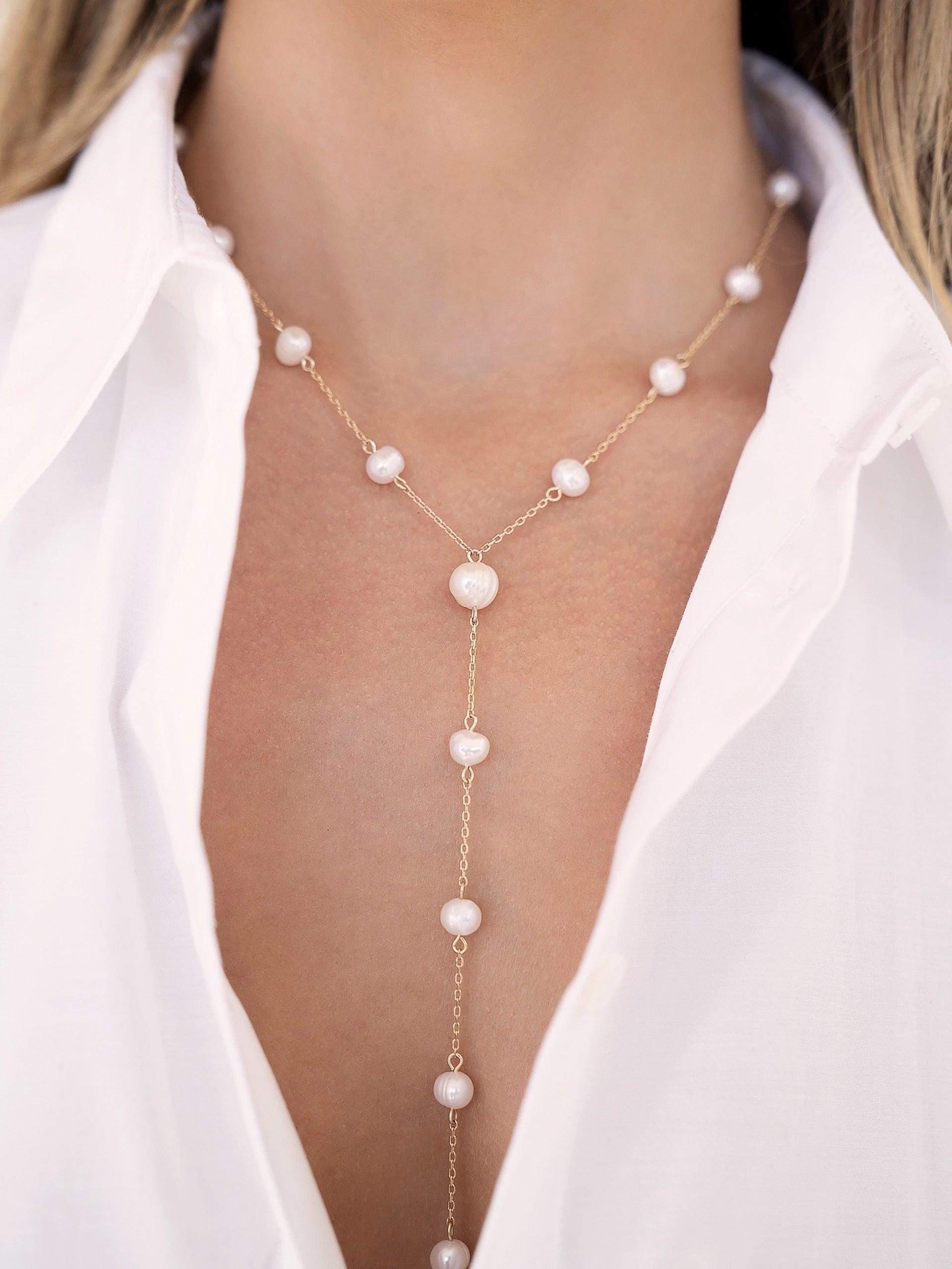 Dripping Pearl Lariat Necklace.