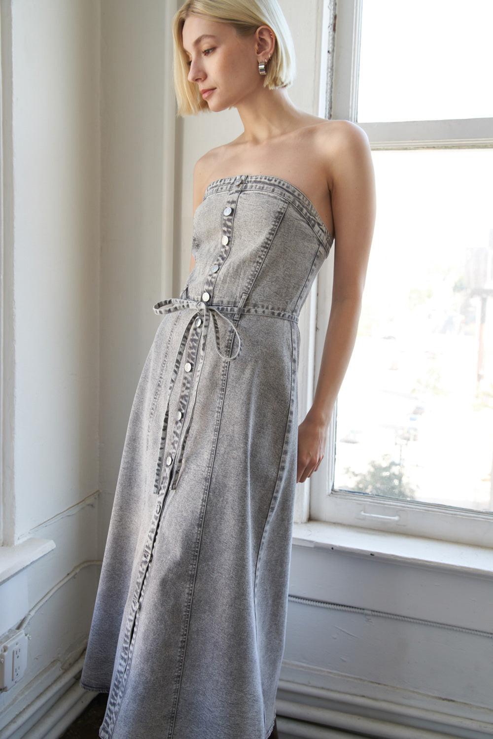 SECRET CRUSH TWILL MIDI DRESS.