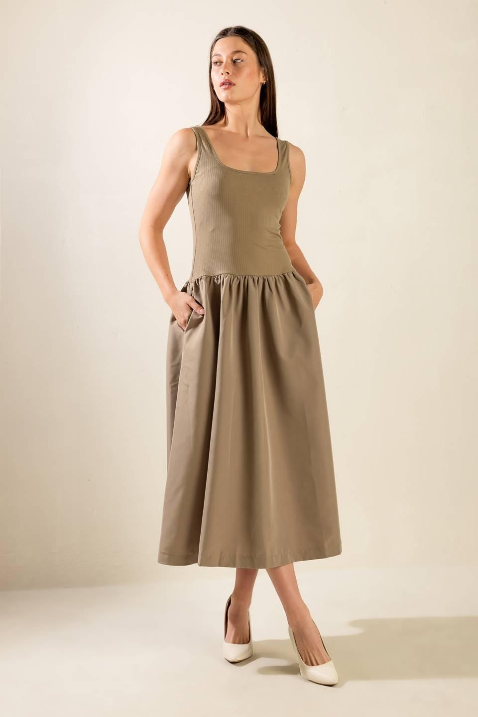 LIGHT UP THE SKY WOVEN MIDI DRESS l FREEMARKET TAUPE / M