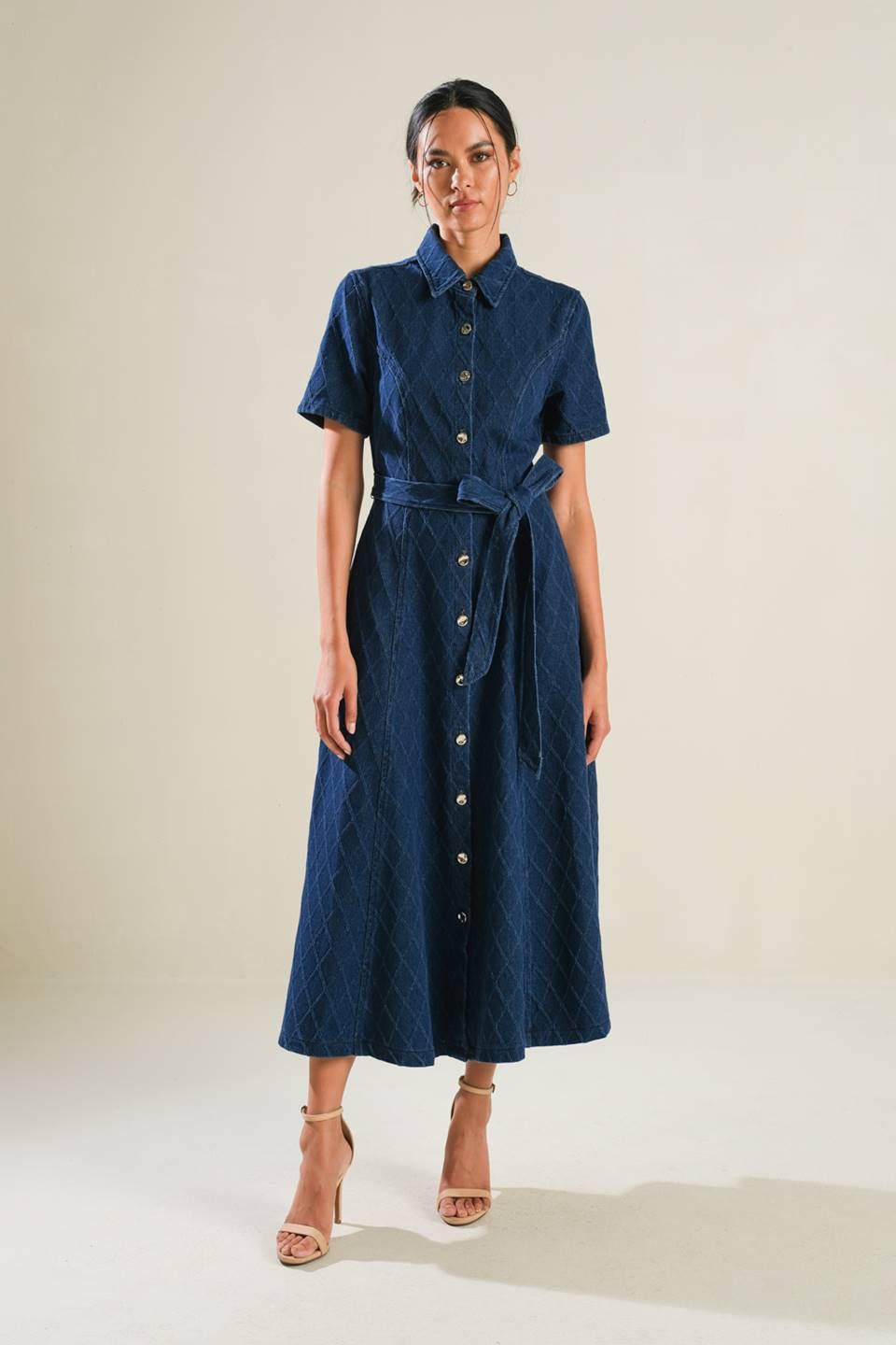 CONFIDENT STRIDES DENIM MIDI DRESS.