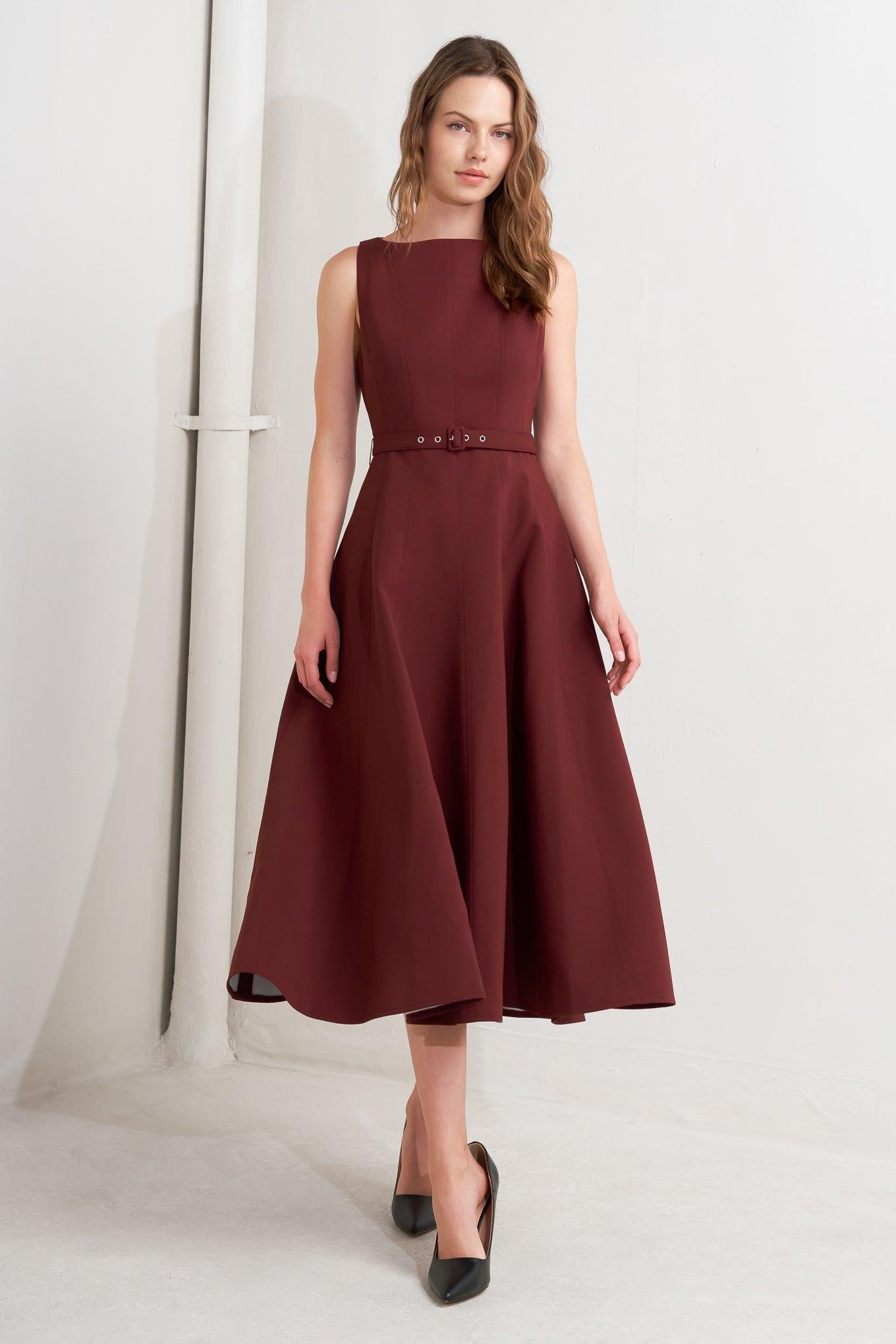 LIVING THE DREAM WINE WOVEN MIDI DRESS.