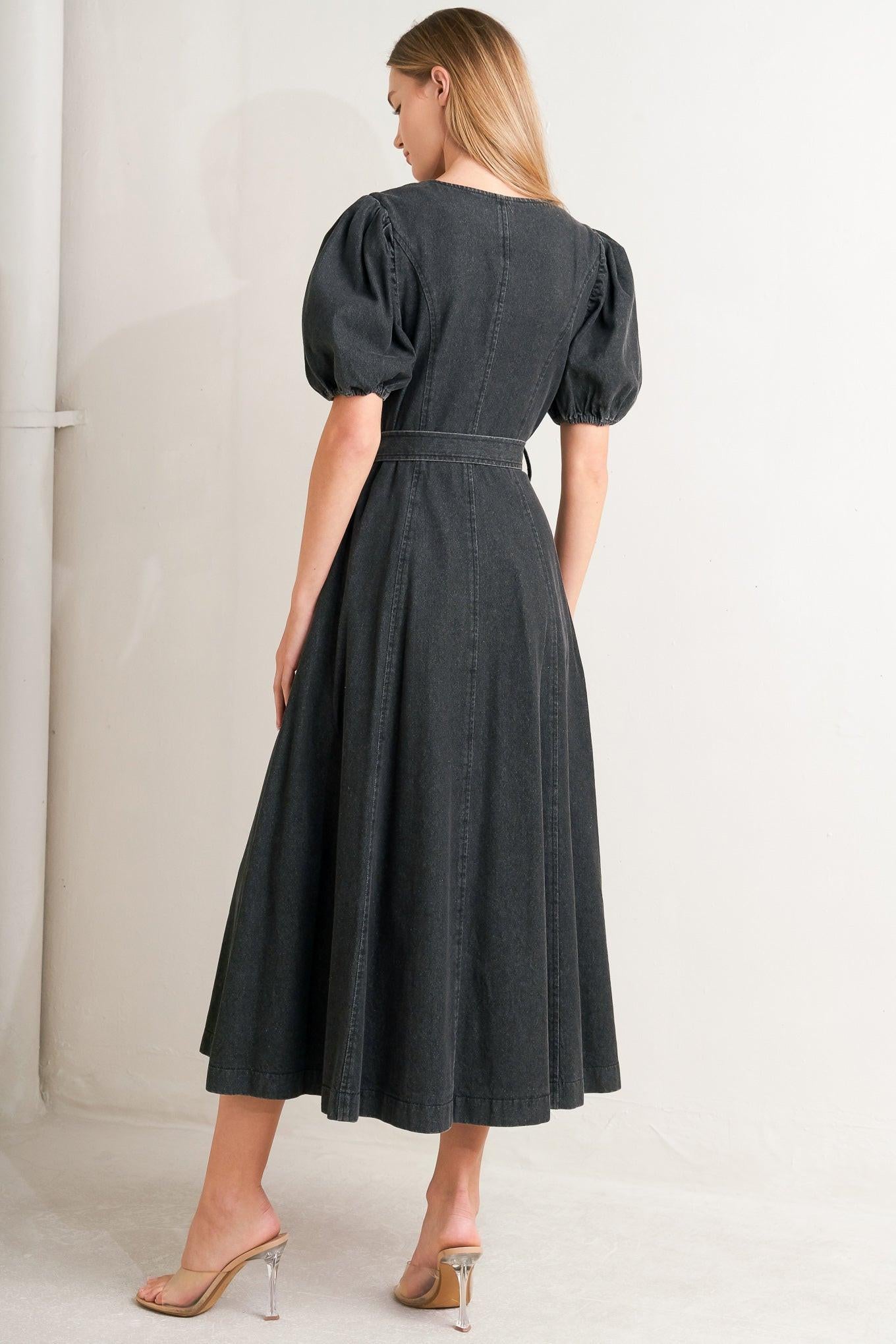 IN MY MIND DENIM MIDI DRESS.