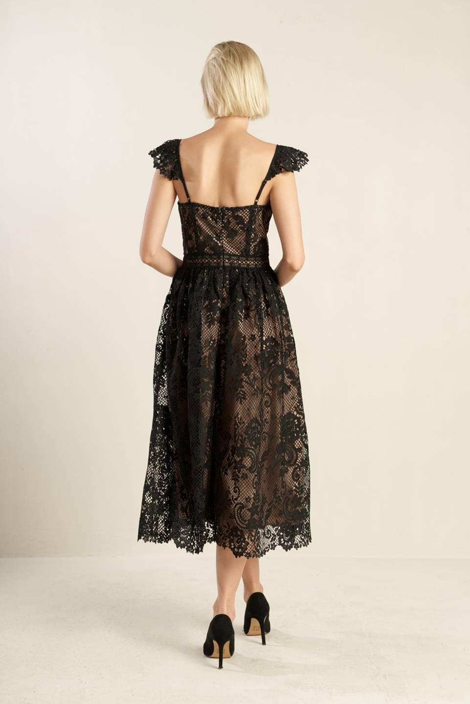 KNOW YOU BETTER LACE WOVEN MIDI DRESS.