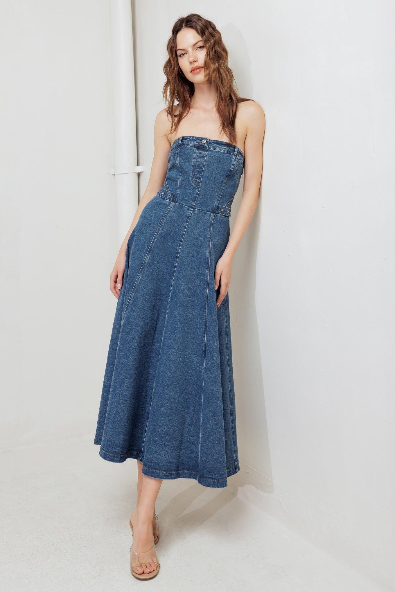 MIDNIGHT STRUCTURE DENIM MIDI DRESS.
