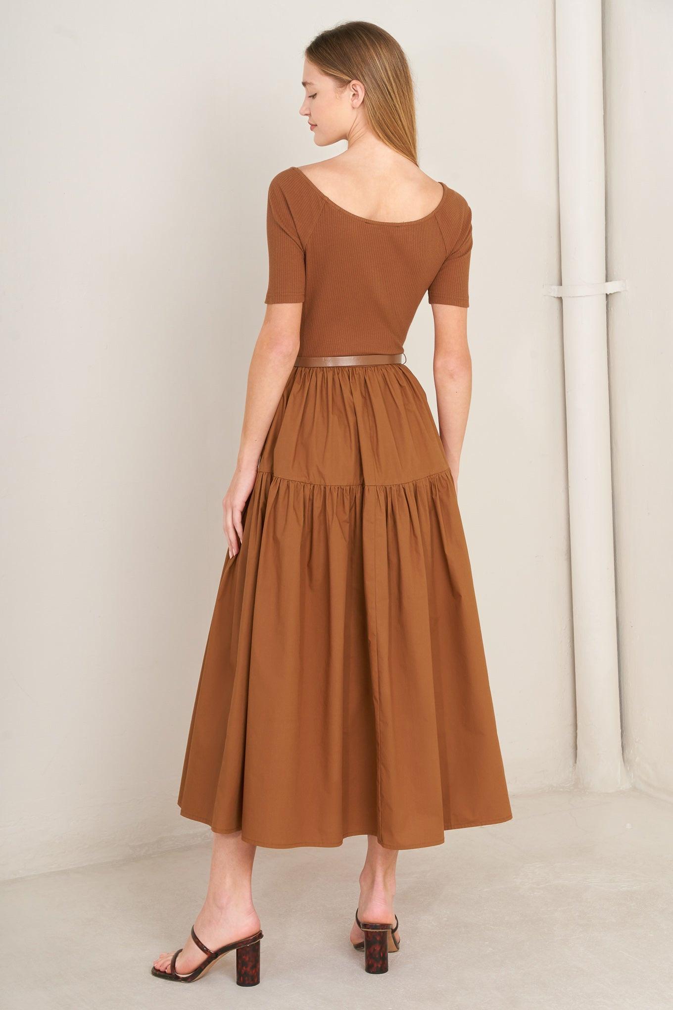 SADDLE BREEZE RUST MIDI DRESS.