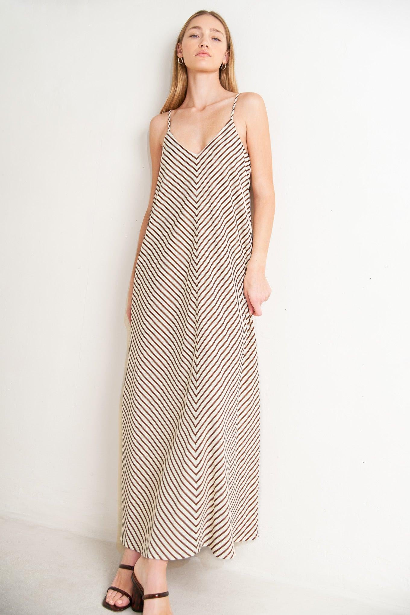 SEASIDE SILHOUETTE WOVEN MIDI DRESS.