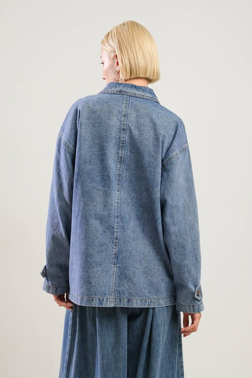 BREATHTAKING CHARM DENIM MIDI JACKET.