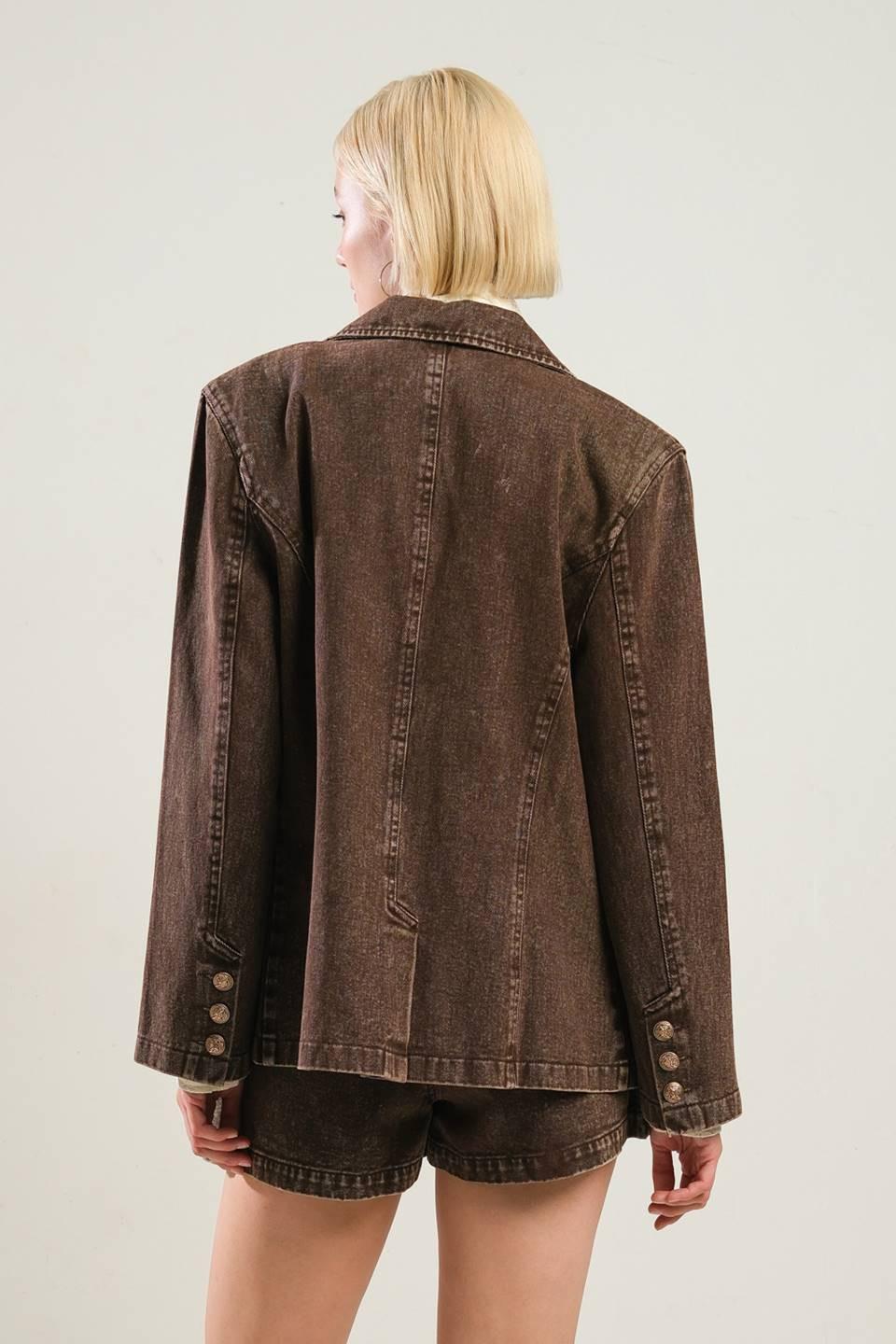 DARING CONFIDENCE DENIM BLAZER.