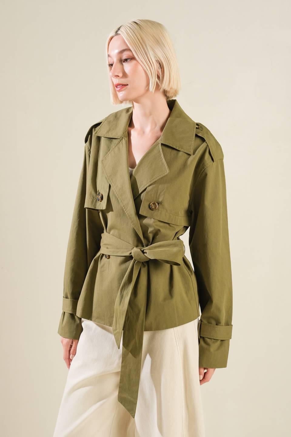 HIDDEN REFLECTIONS WOVEN JACKET.