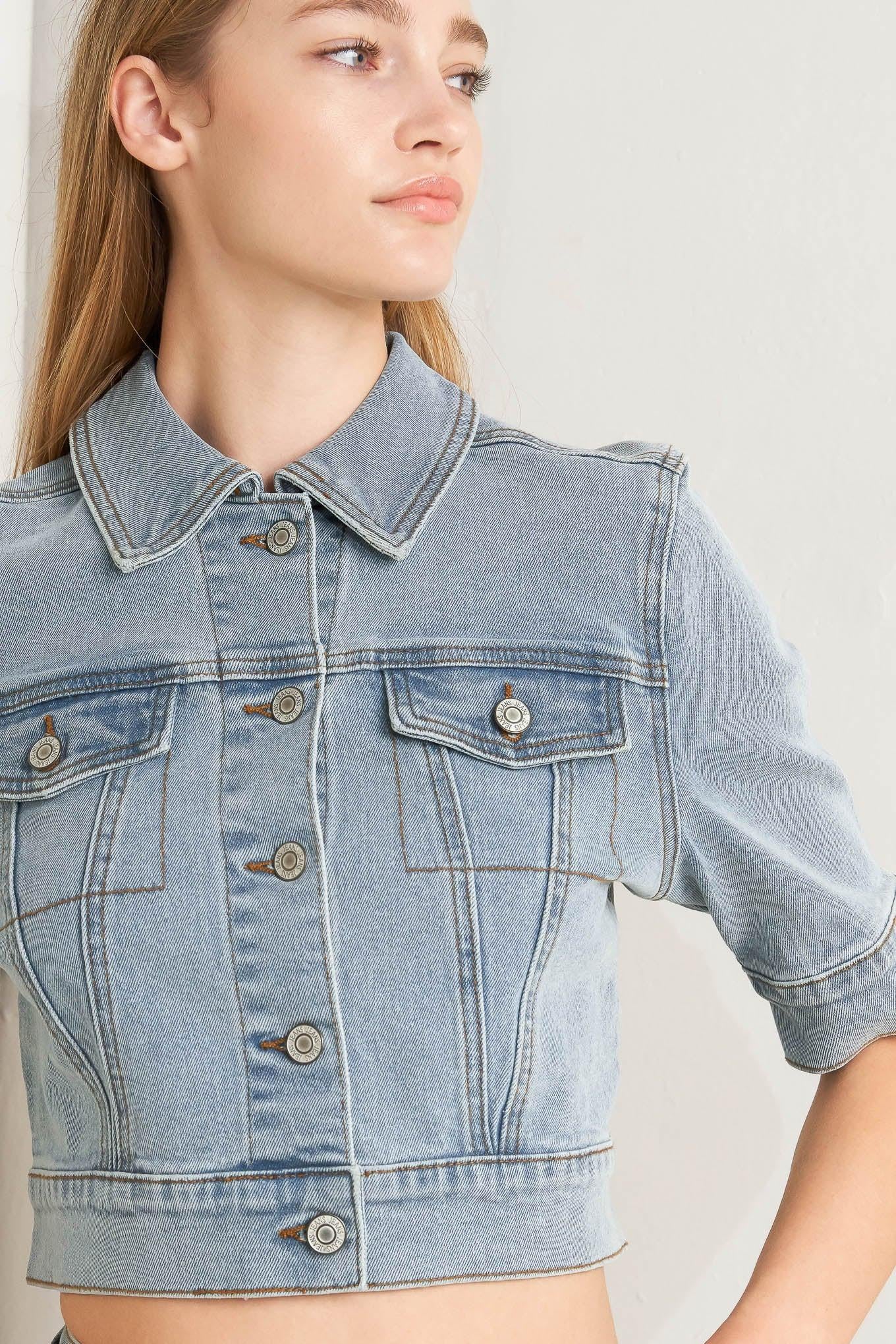 MODERN NEUTRAL DENIM JACKET.