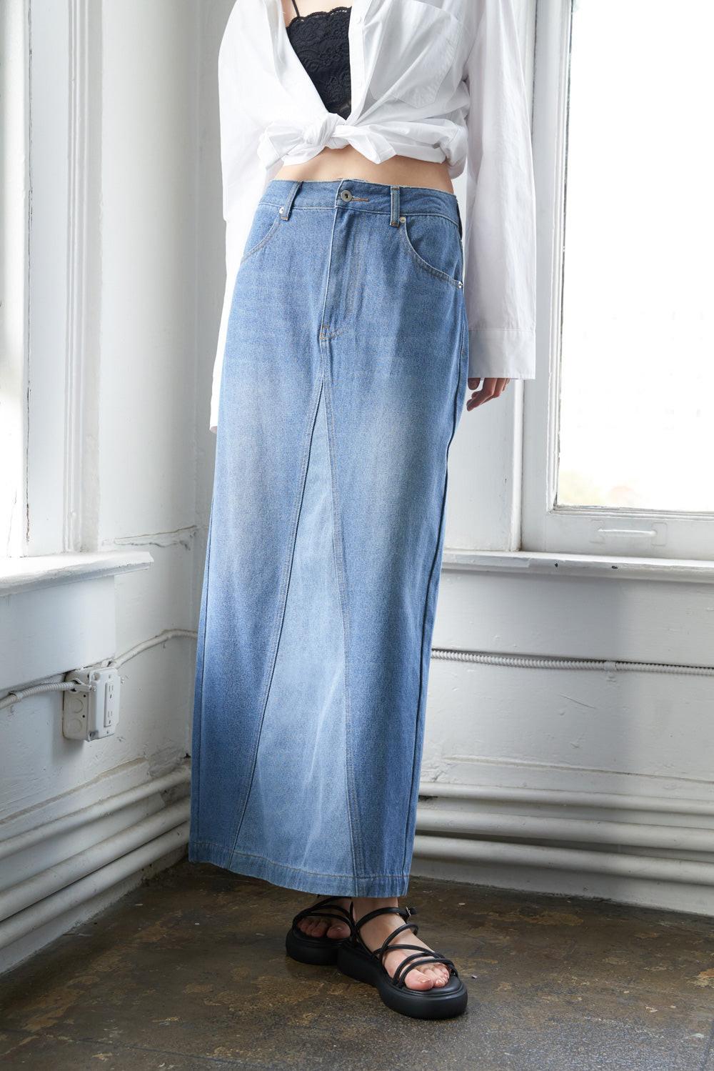 A LEAP OF FAITH MIDI DENIM SKIRT.