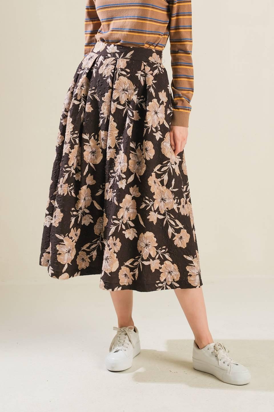 POSH PRESENCE WOVEN MIDI SKIRT.