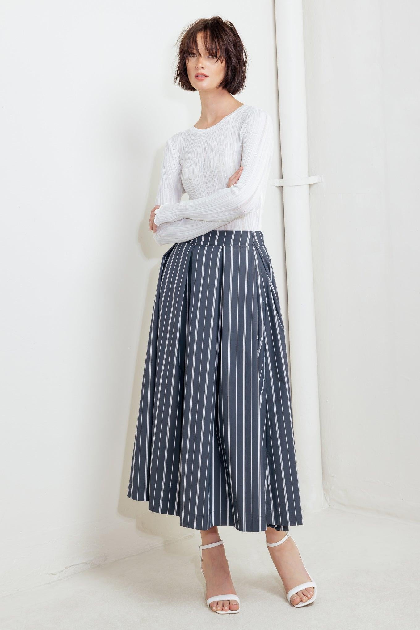 BEHIND THE GRIN WOVEN MIDI SKIRT.