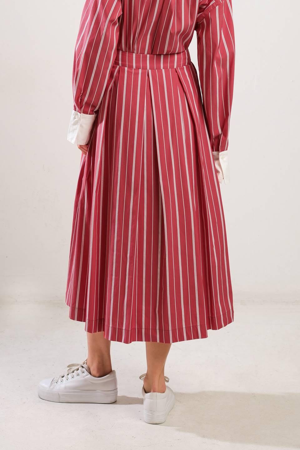 BEHIND THE GRIN WOVEN MIDI SKIRT.