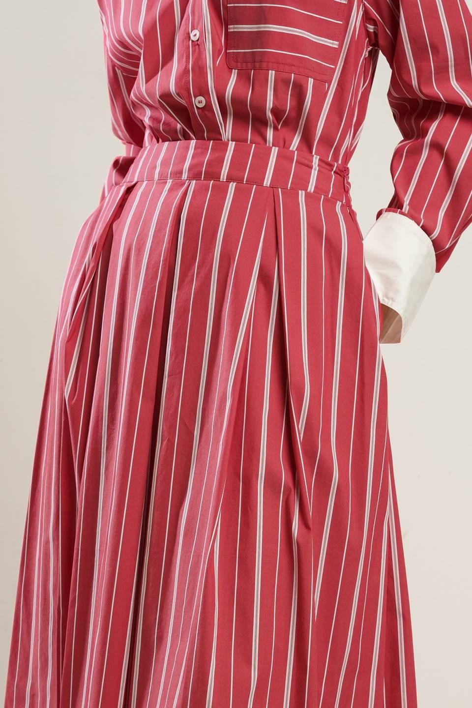 BEHIND THE GRIN WOVEN MIDI SKIRT.