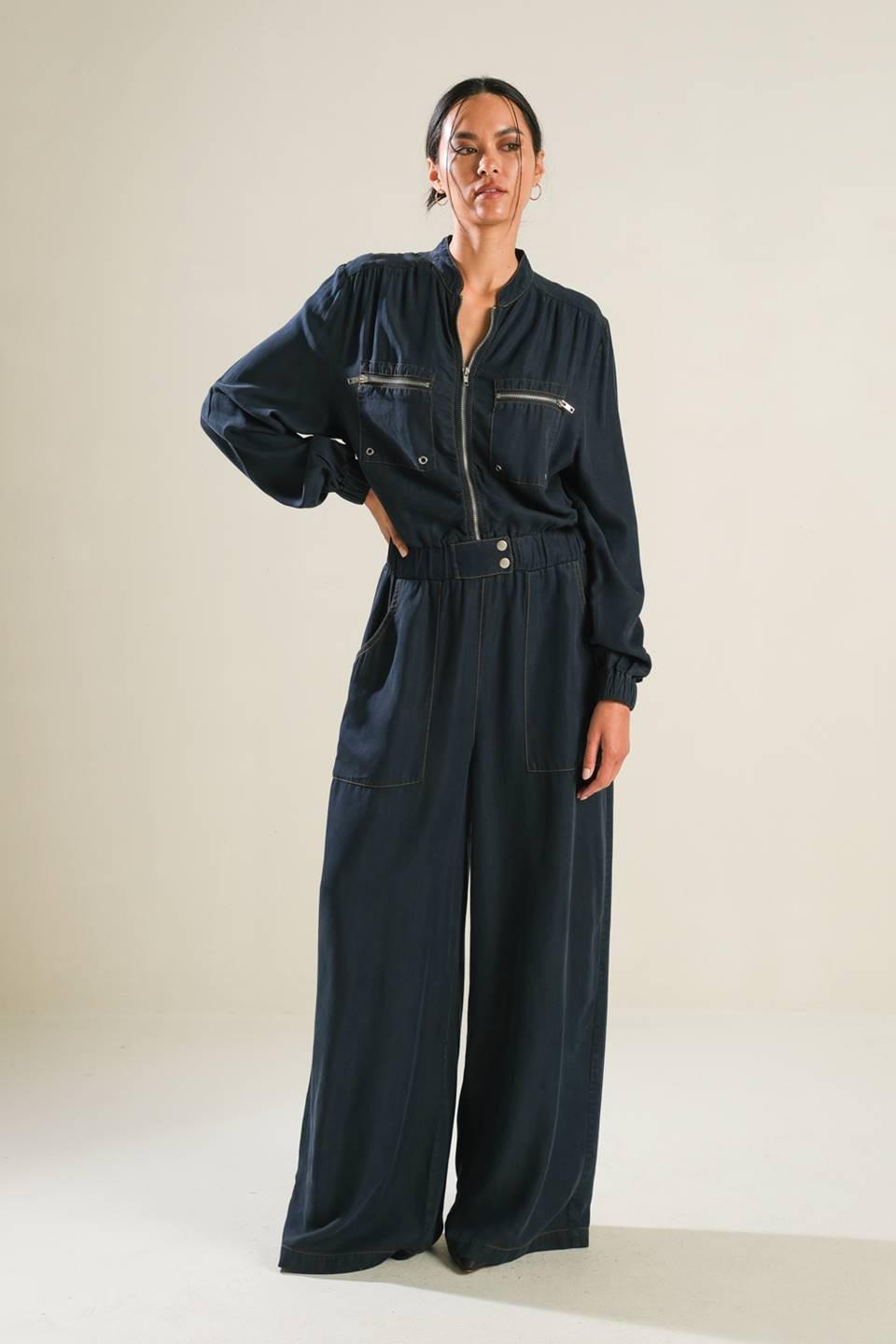 HORIZON HAVEN WOVEN JUMPSUIT.