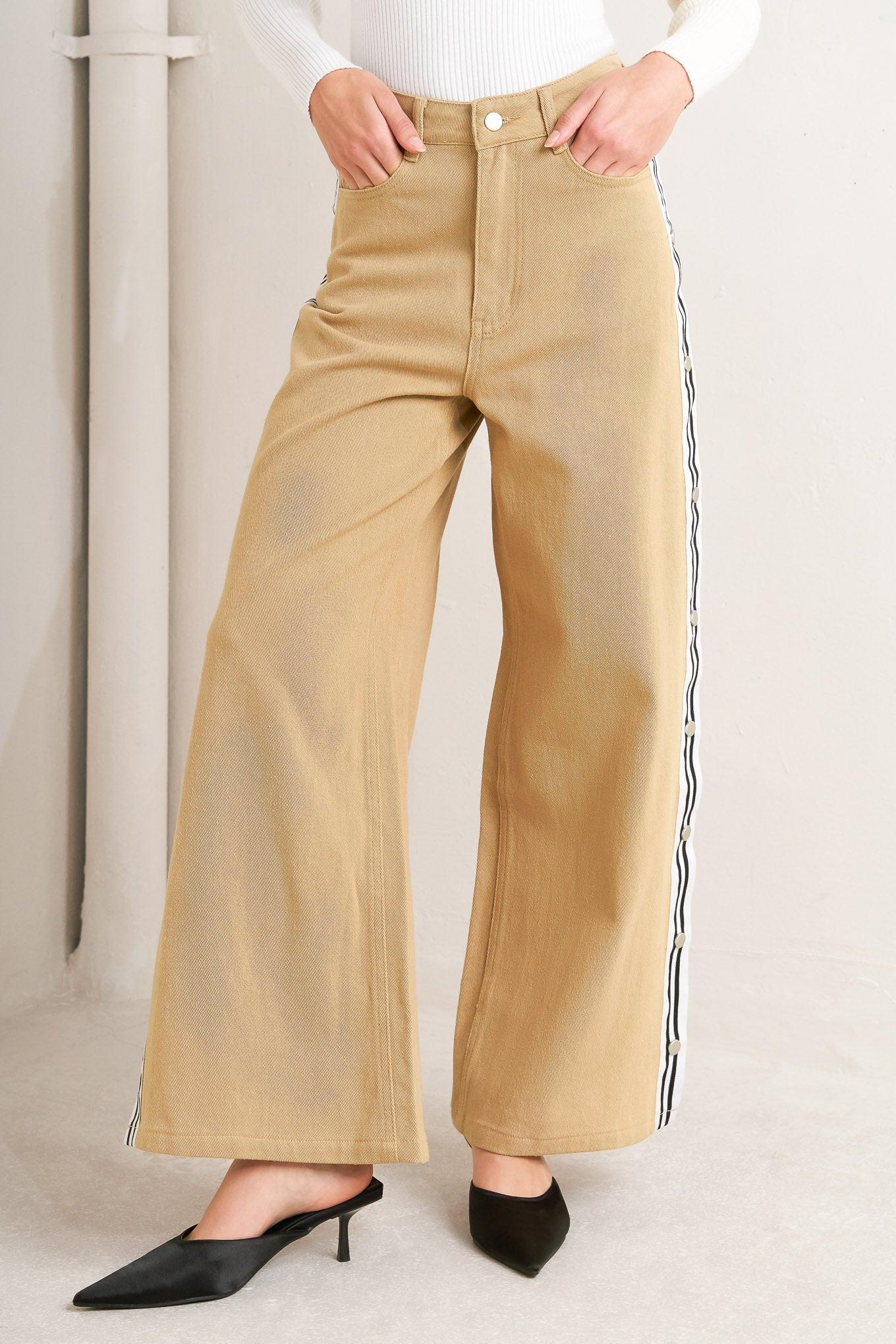 ELEGANT ELEVATION WOVEN TWILL PANTS.