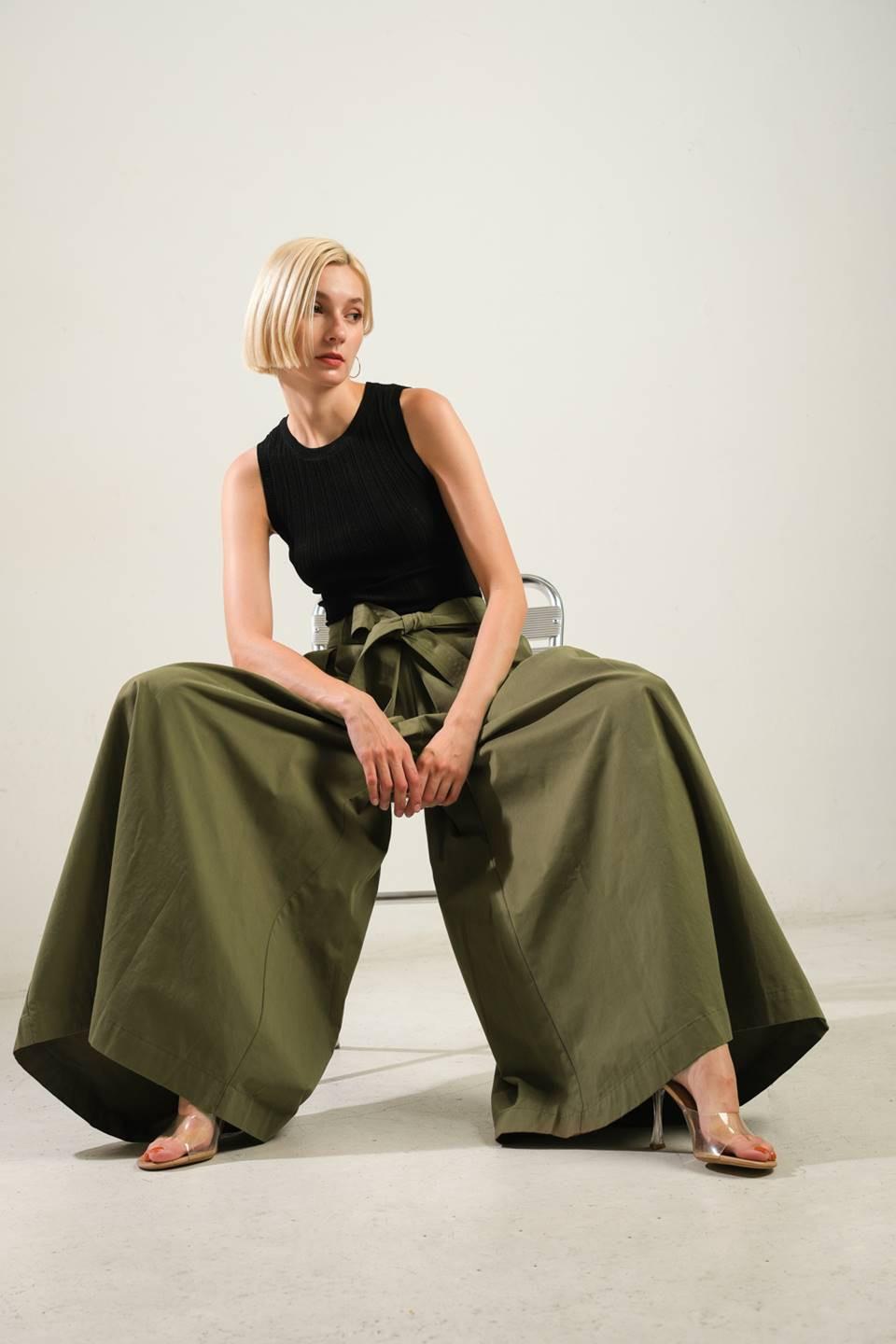 CLOSER TO YOU WIDE LEG PANTS.