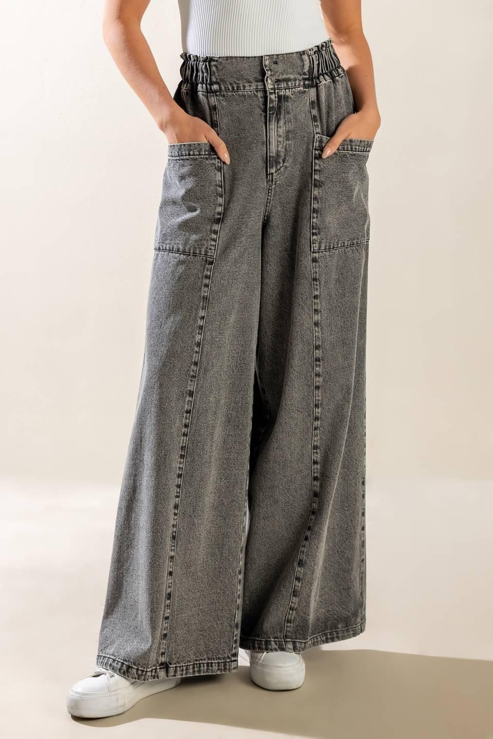 EXPLORING THE CITY DENIM PANTS.