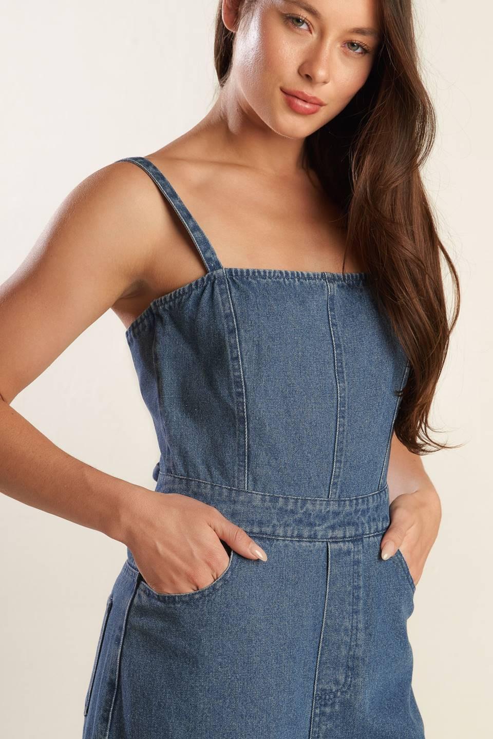 CLEAN GIRL DENIM JUMPSUIT.