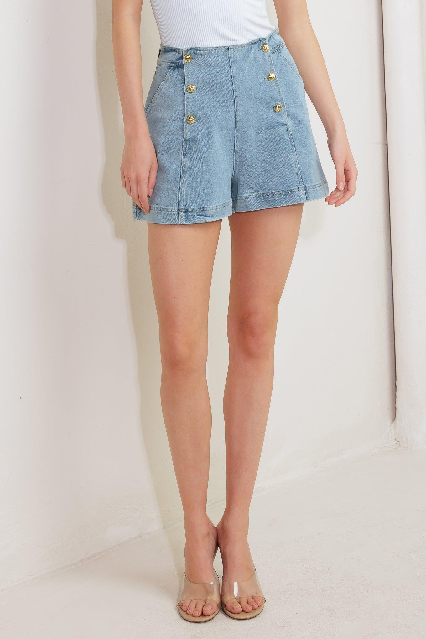 A washed denim short featuring double button down front closure and side pockets.
Matching top FT1545
Details:
Self : 85% Cotton 14% Polyester 1% Spandex
Size & Fit
- Model is 5`8" And Wearing Size Small
- Measurements Taken From Size Small
- Approx. Length: 16" FLYING TOMATO