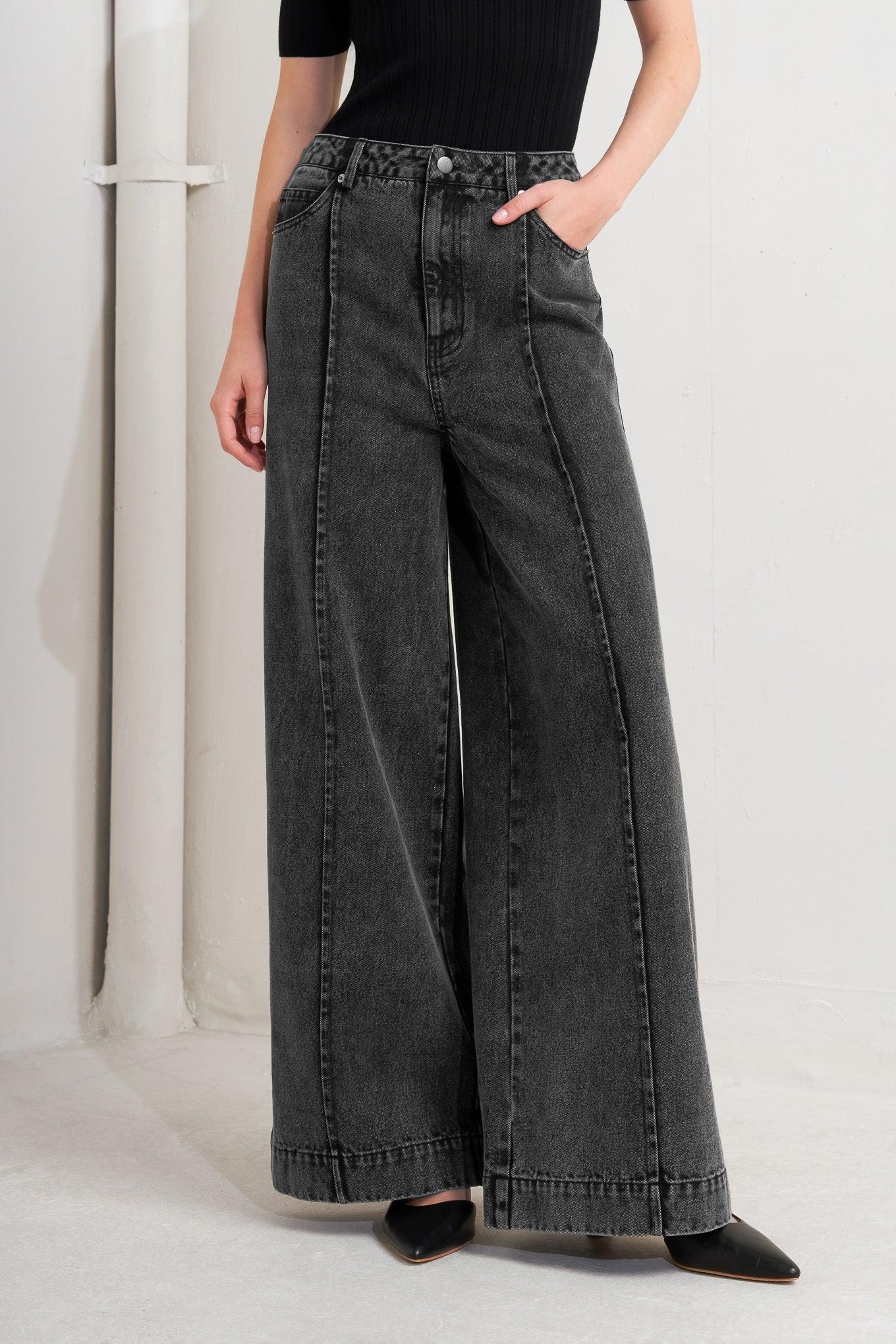GRAPHITE MUSE DENIM PANTS.