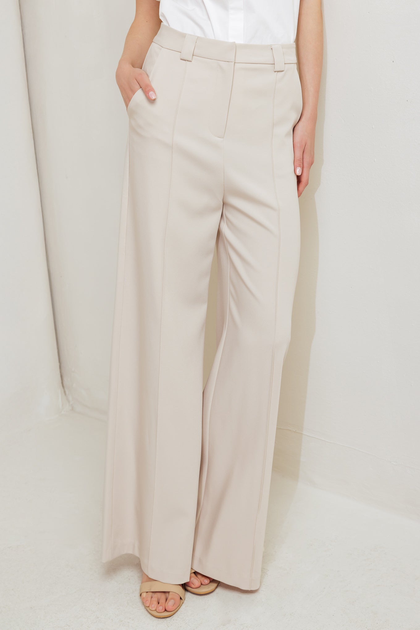 MONDAY FLOW WOVEN PANTS
