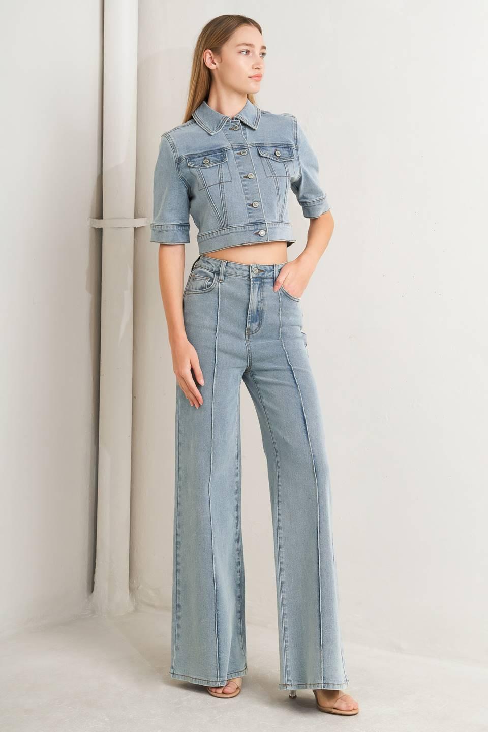 MODERN NEUTRAL DENIM PANTS.