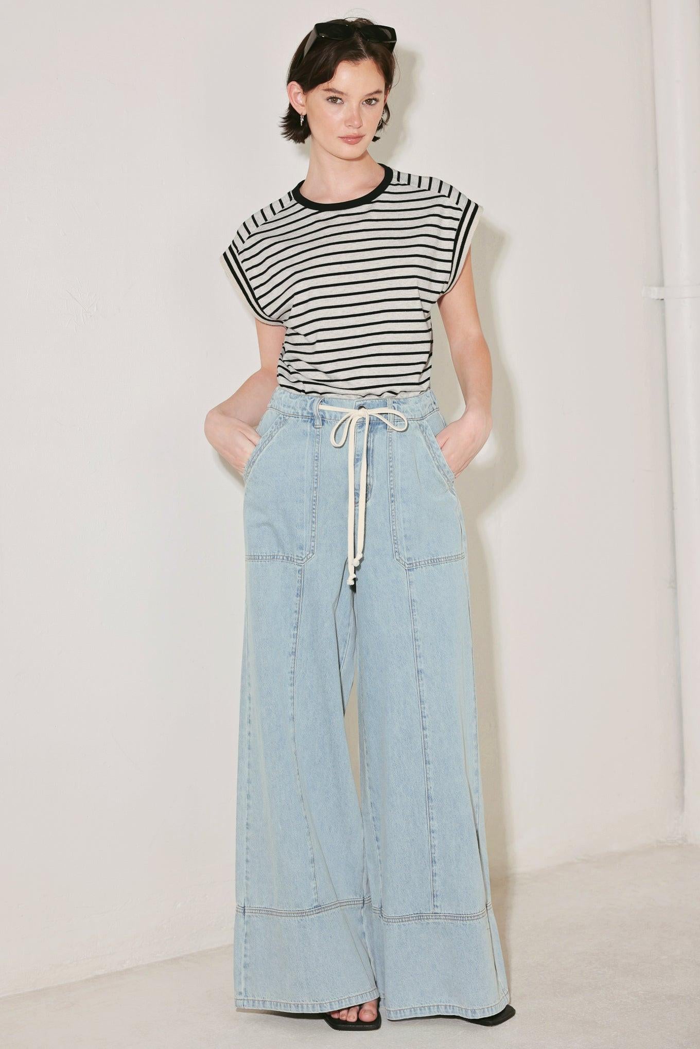 WEEKEND SOUNDTRACK DENIM PANTS.
