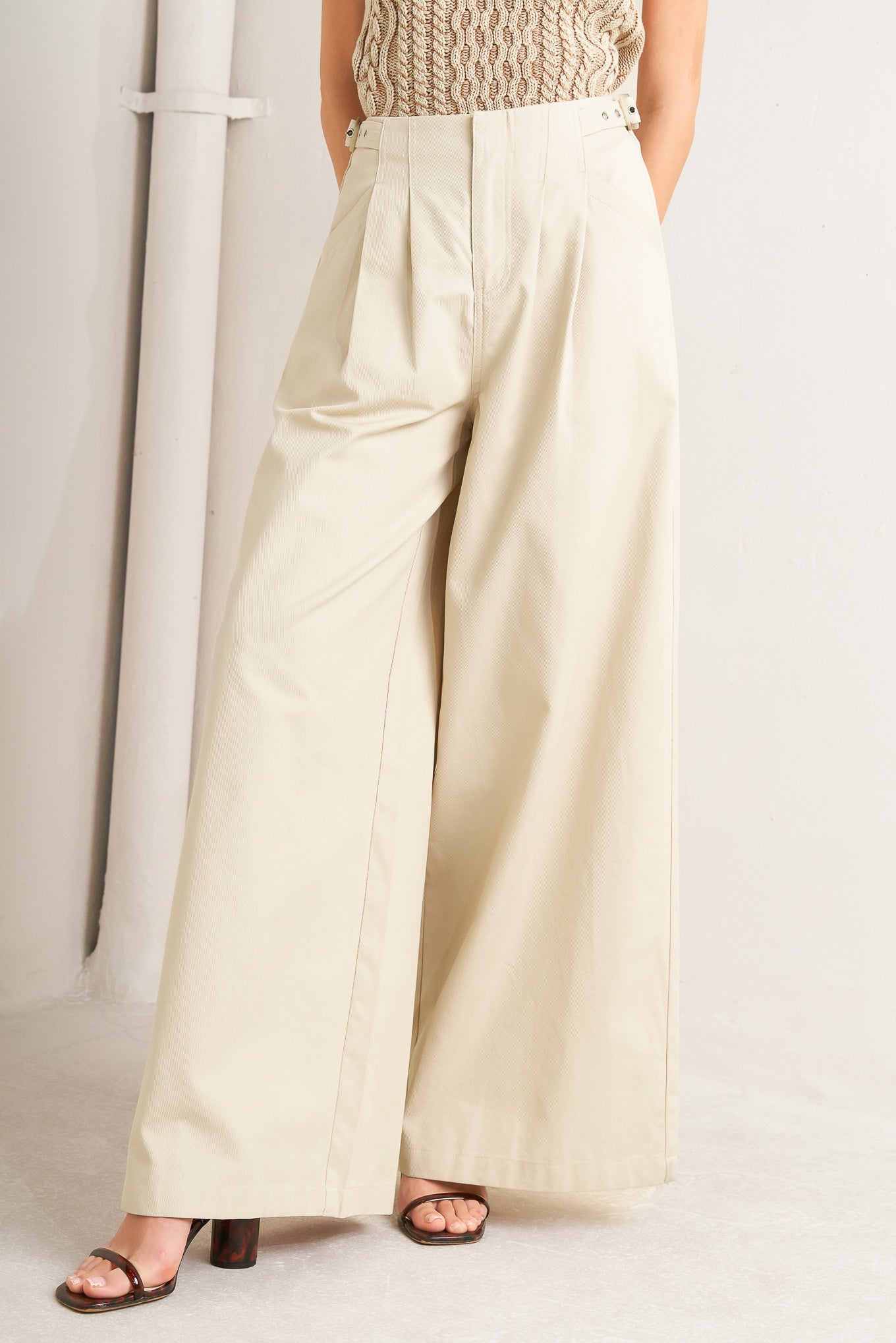 HERITAGE REBOOT WOVEN PANTS - FLYING TOMATO