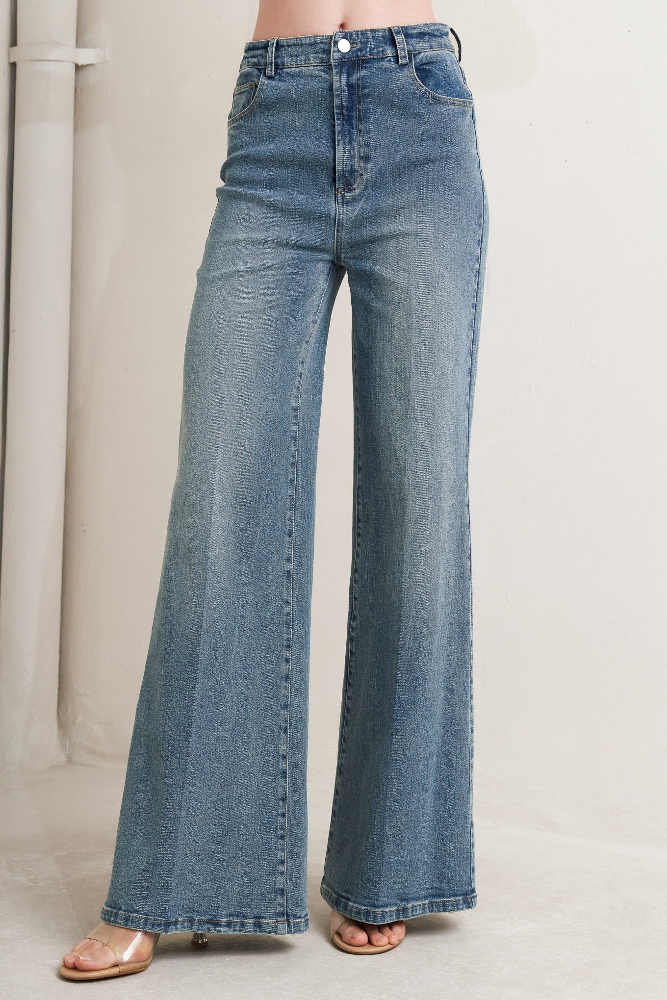 A washed denim pant with straight leg. matching top FT1811
Details: Self: 99% Cotton 1% Spandex
Size & Fit
-Model is 5`8" And Wearing Size Small
-Measurements Taken From Size Small
-Approx. Length: 43"
