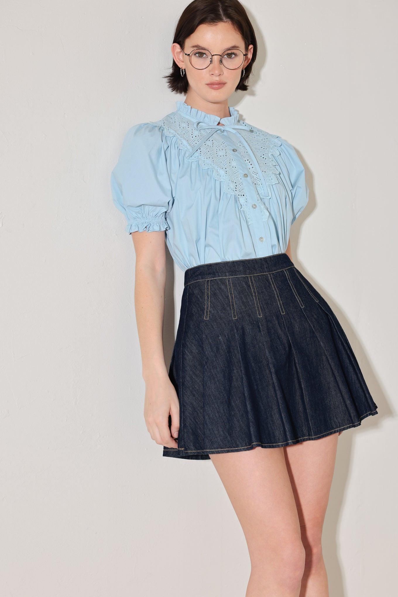 LOVESONG IN DENIM SKORT.