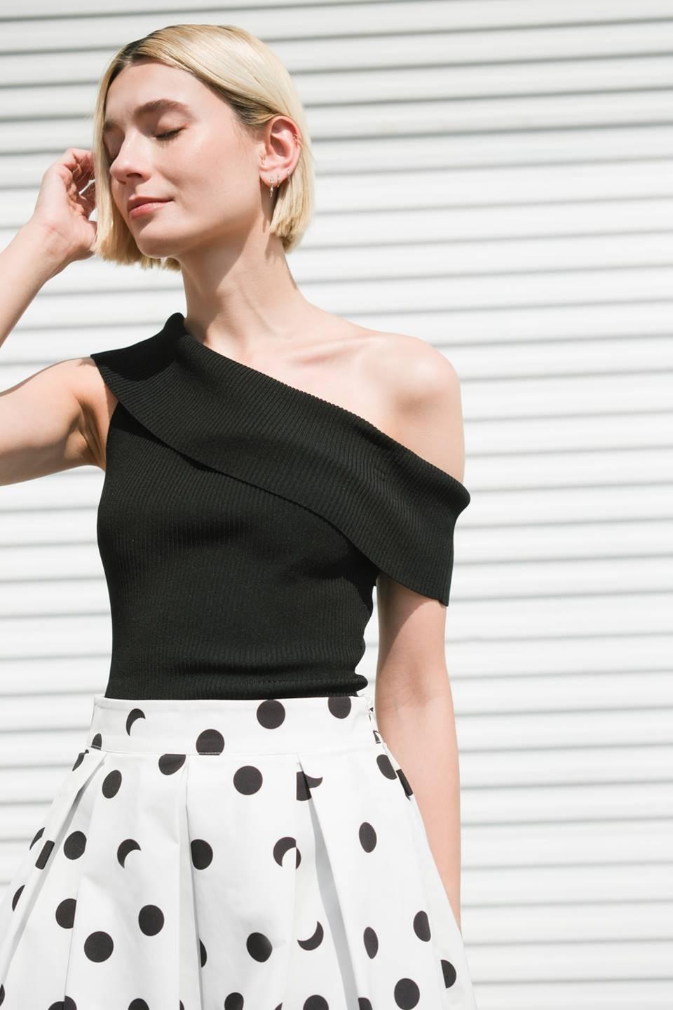DESIGNS BEYOND KNIT BODYSUIT.