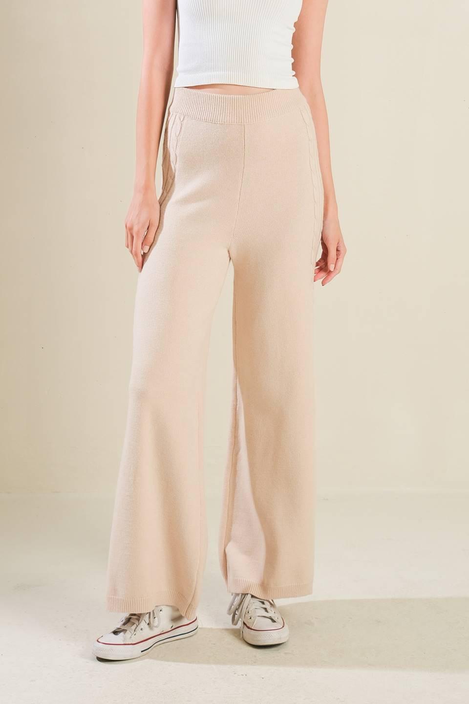 HOLD YOUR GAZE SWEATER KNIT PANTS.