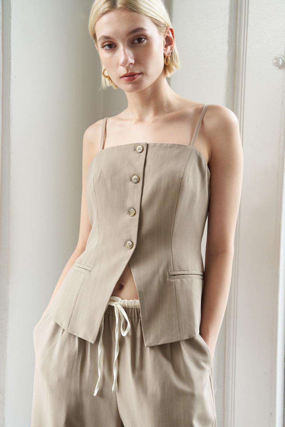 DAY IN THE LIFE WOVEN TOP.