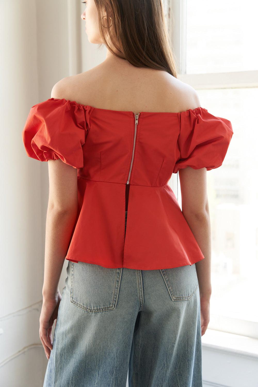 STUNNING GLORY WOVEN TOP.