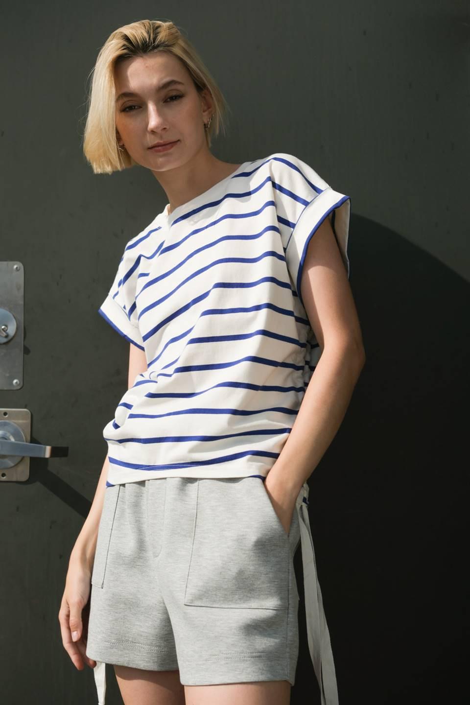 GOOD LUCK CHARM KNIT TOP.