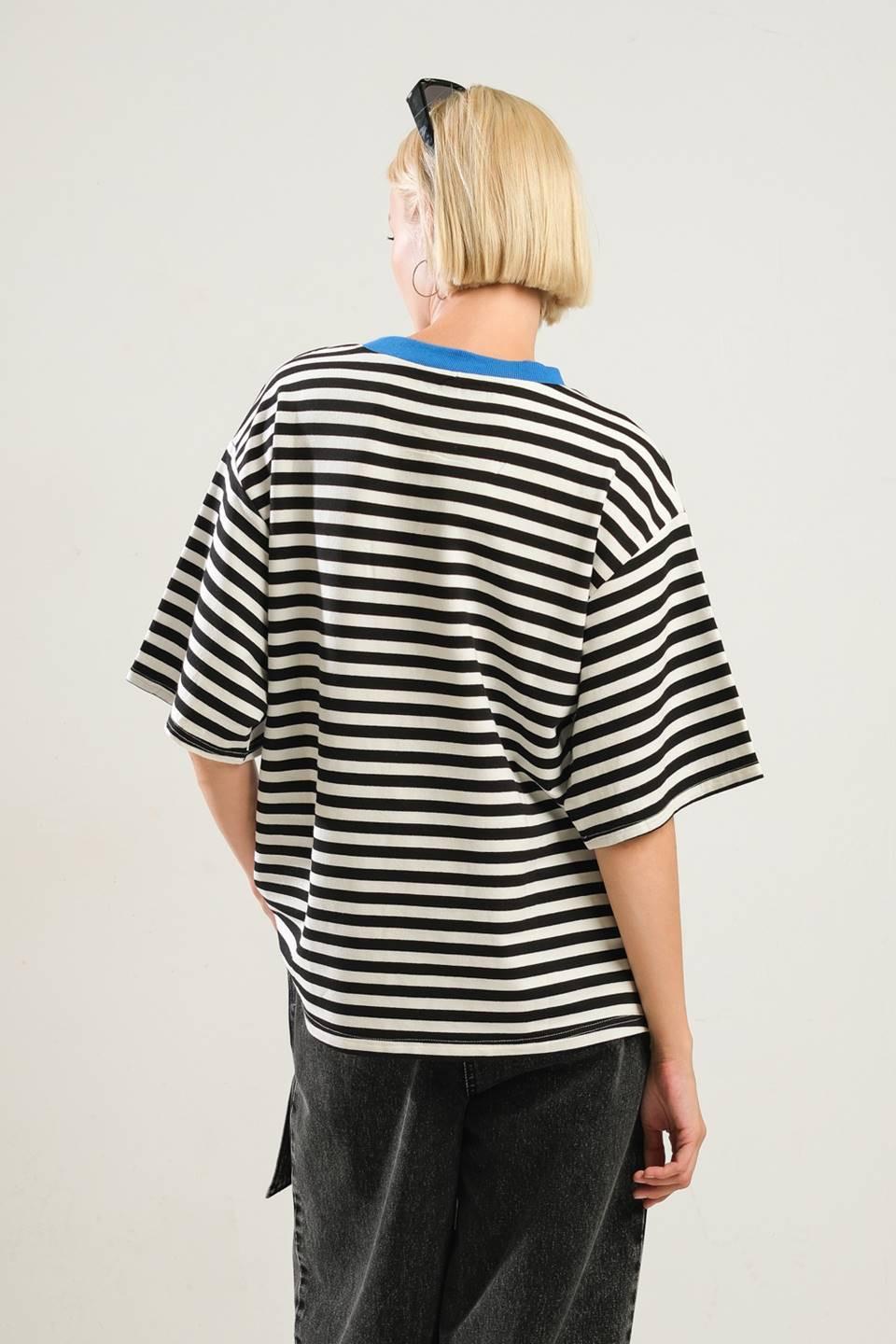FOREVER WAITING KNIT TOP.