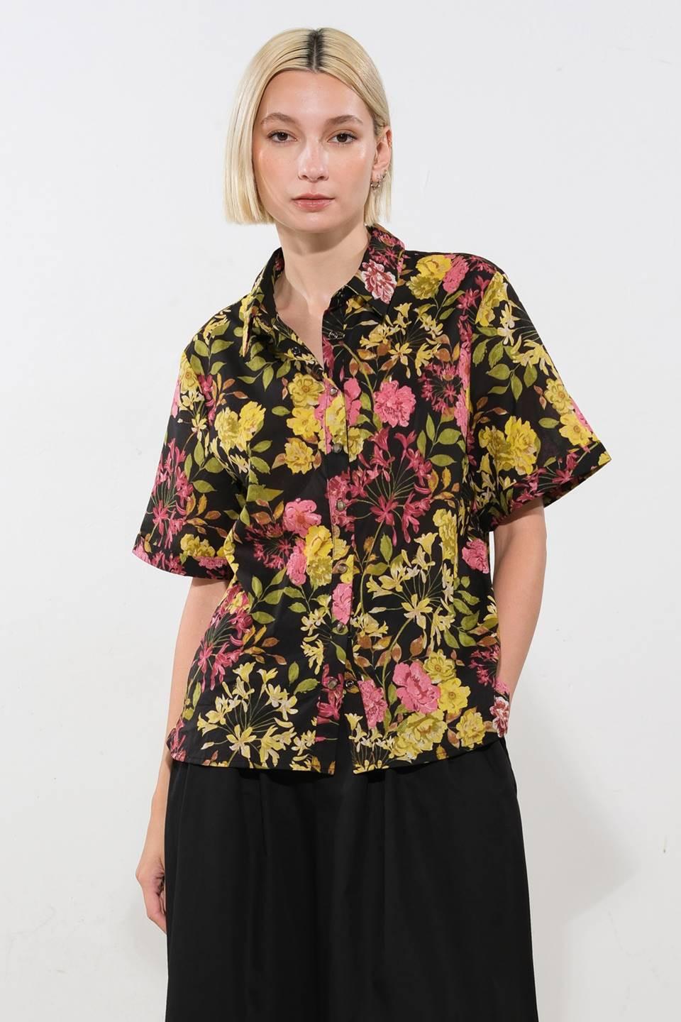 LOVE YOU MORE WOVEN TOP.