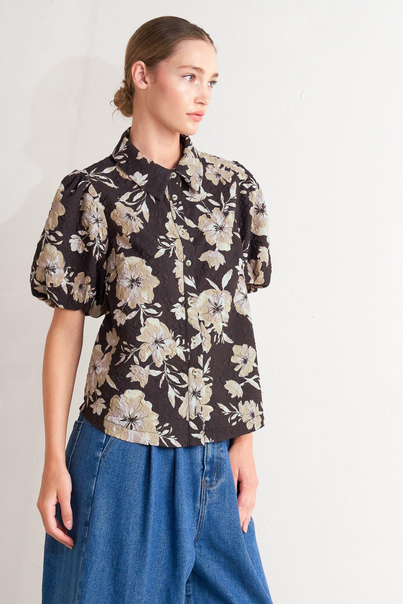 POSH PRESENCE WOVEN TOP.