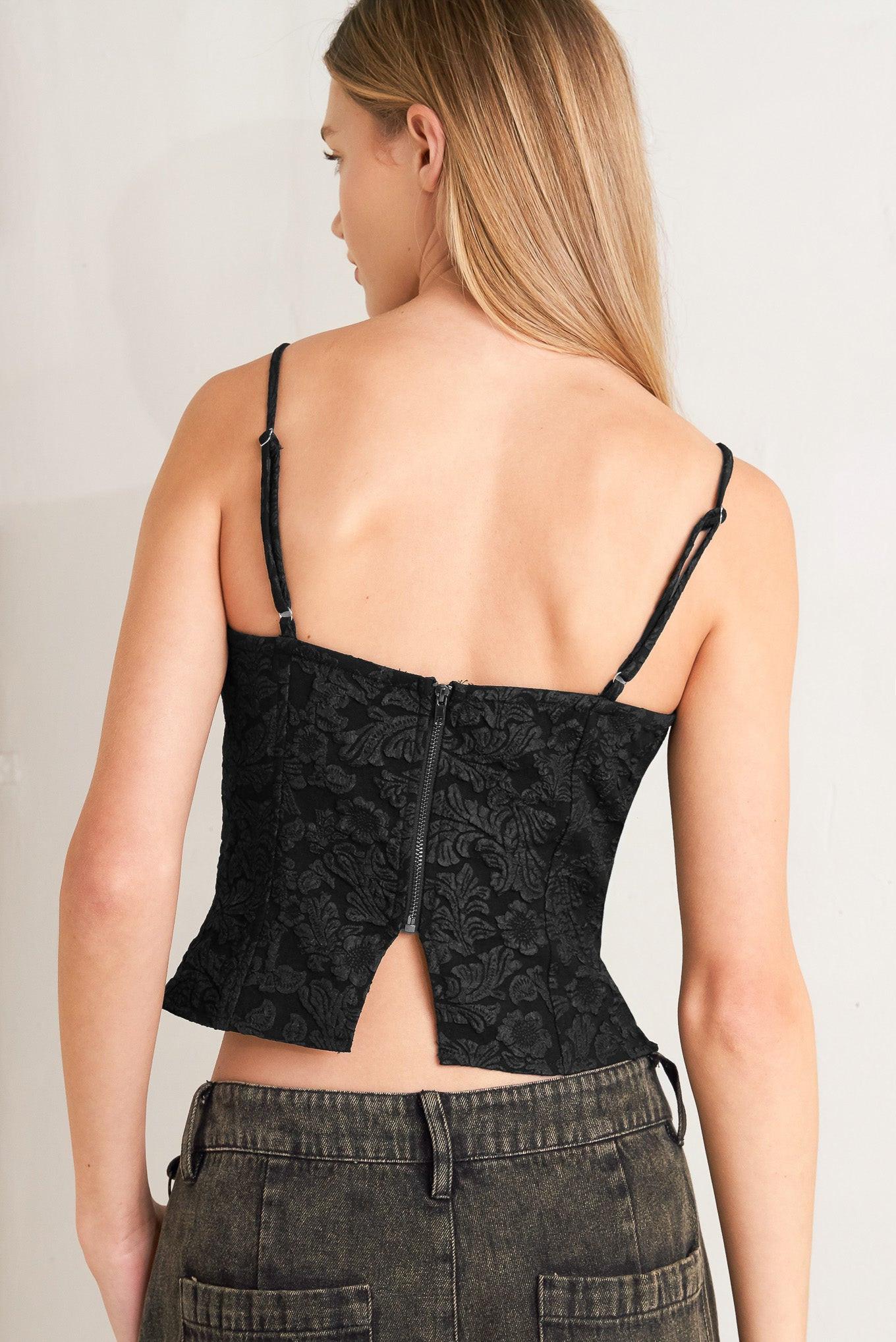 FOREVER DAYDREAMING WOVEN TOP.