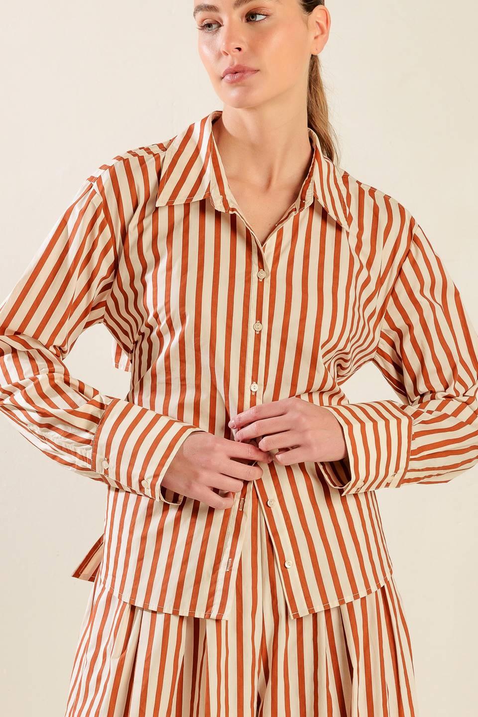 PIECES OF MY HEART WOVEN TOP.