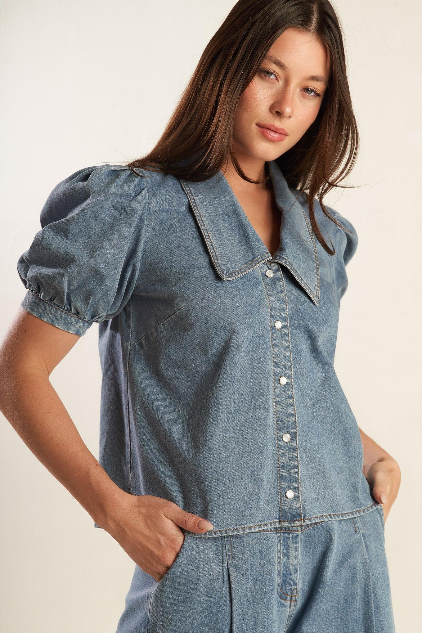 ETERNAL SUNSHINE CHAMBRAY DENIM TOP.