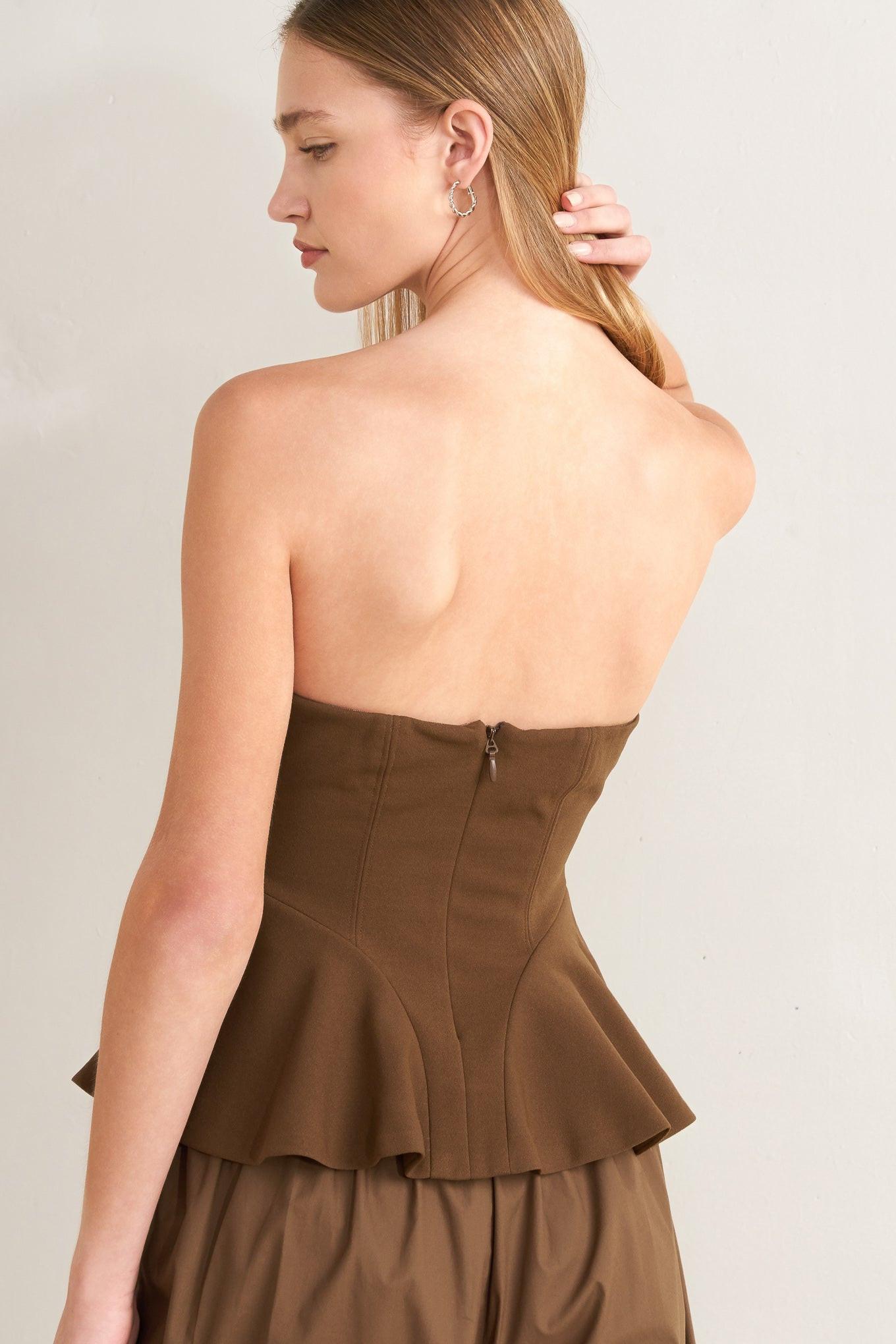 EFFORTLESS ELEGANCE WOVEN TUBE TOP.