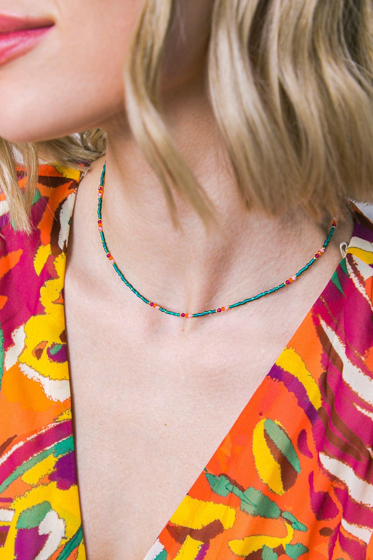 BOHO FLEX GREEN CHOKER.