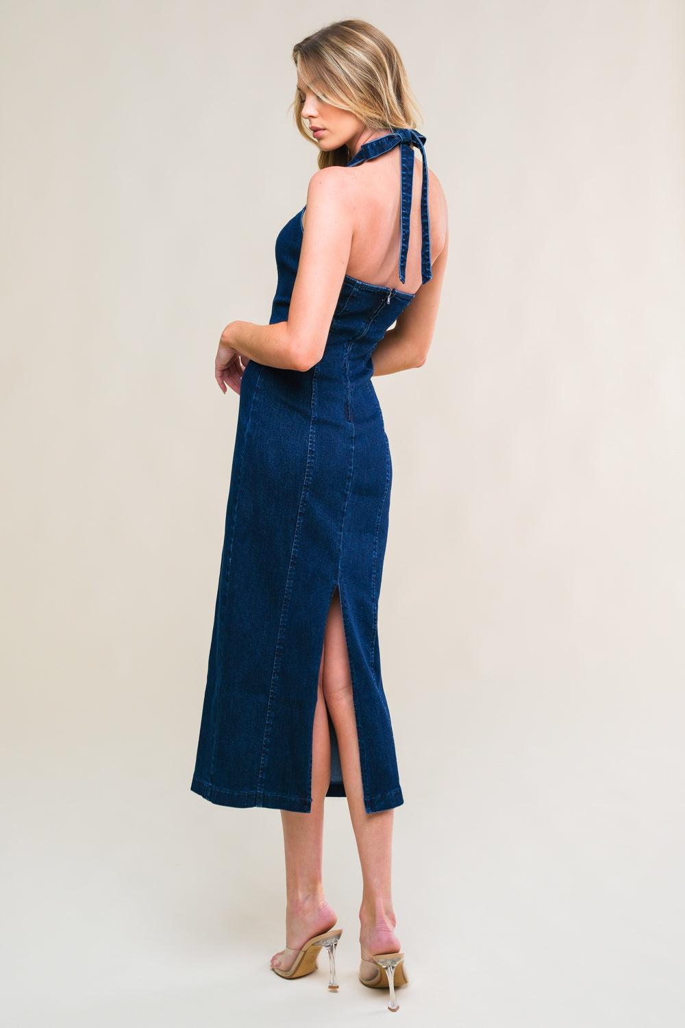 SO QUINTESSENTIAL DENIM MIDI DRESS.