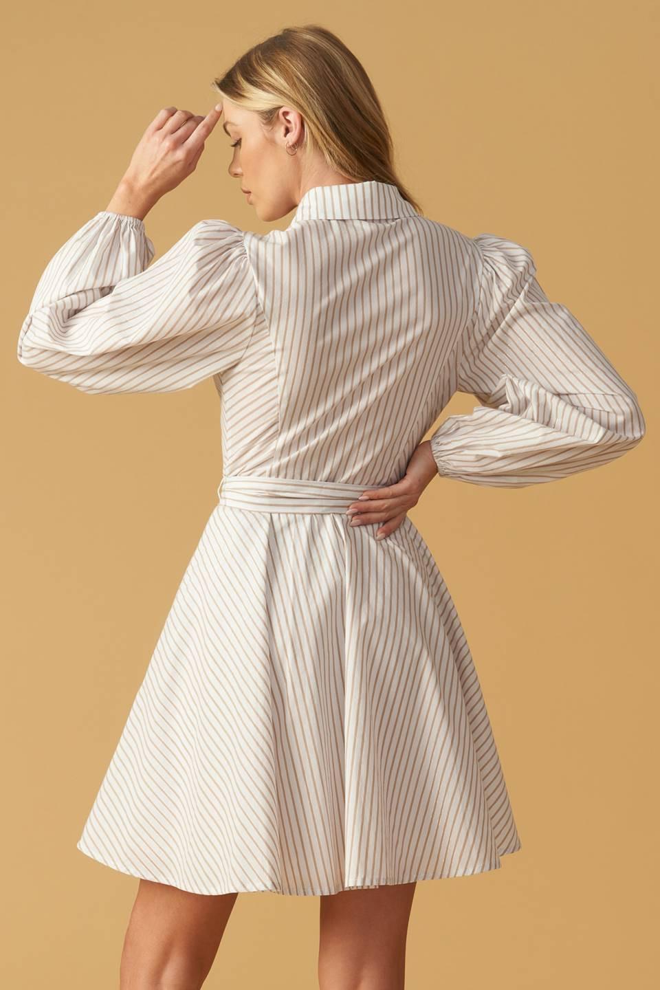 BEAUTY & STYLE WOVEN MINI DRESS.