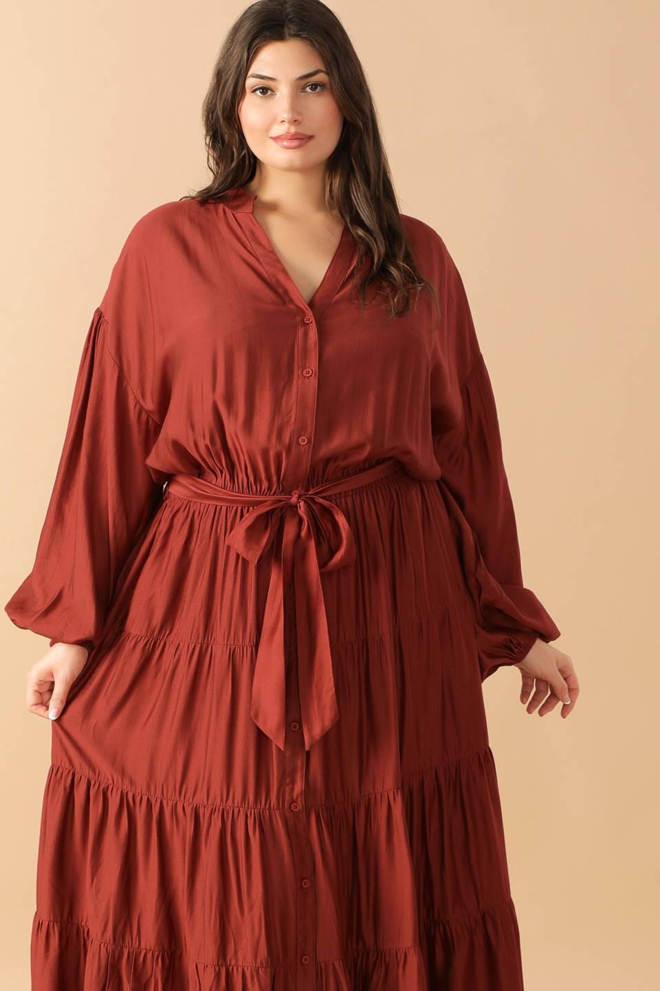 PERFECT POTENTIAL WOVEN MAXI DRESS.
